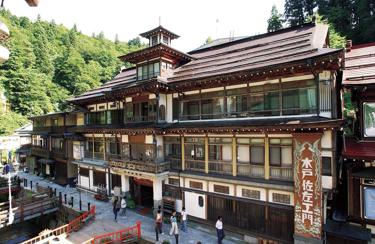 Ginzan Onsen Notoya Ryokan - ryokan in Ginzan Onsen, Yamagata