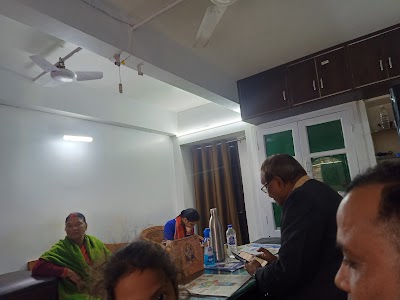 DR.RASHMI LATA SINHA (WOMEN CARE CENTRE) - Image 2