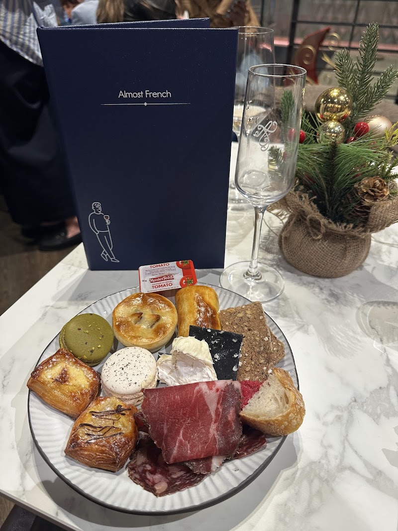 Almost French Epicure photo 8