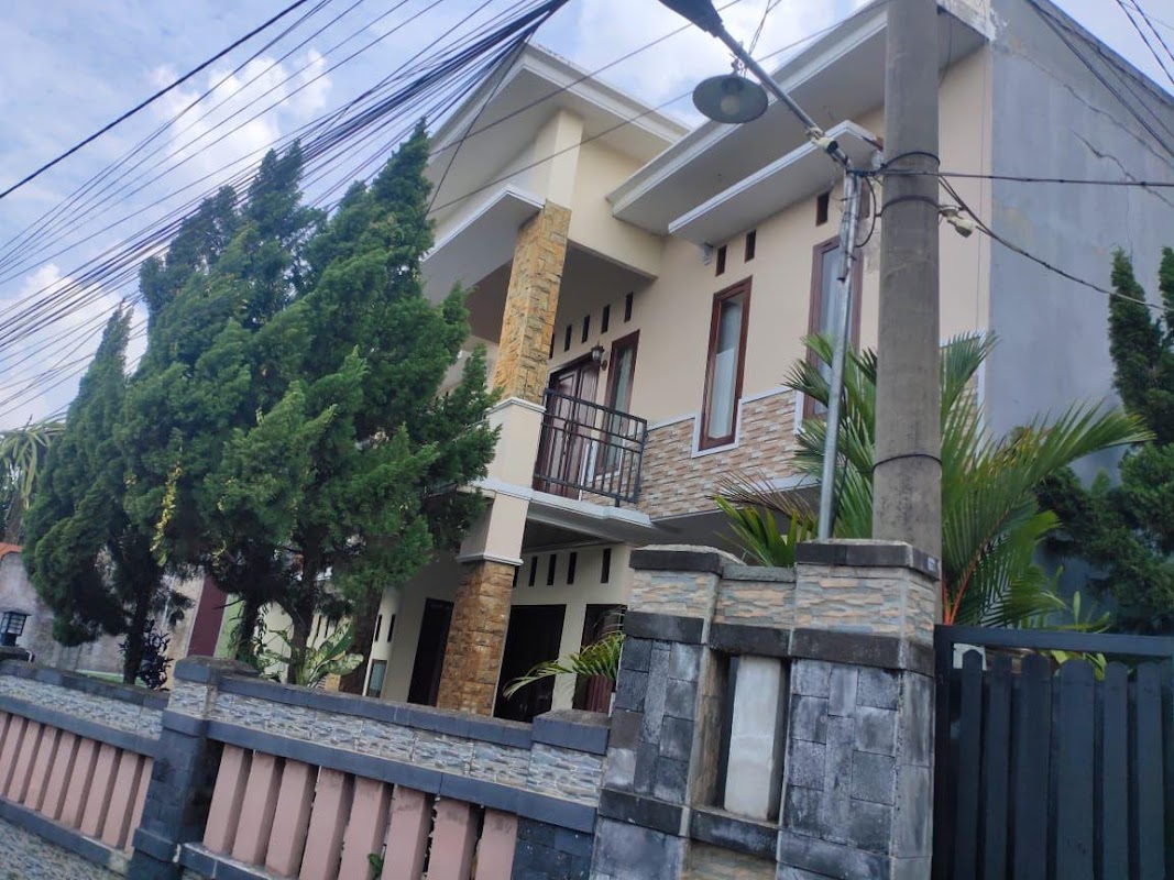 Rumah Kos Putri Cibinong