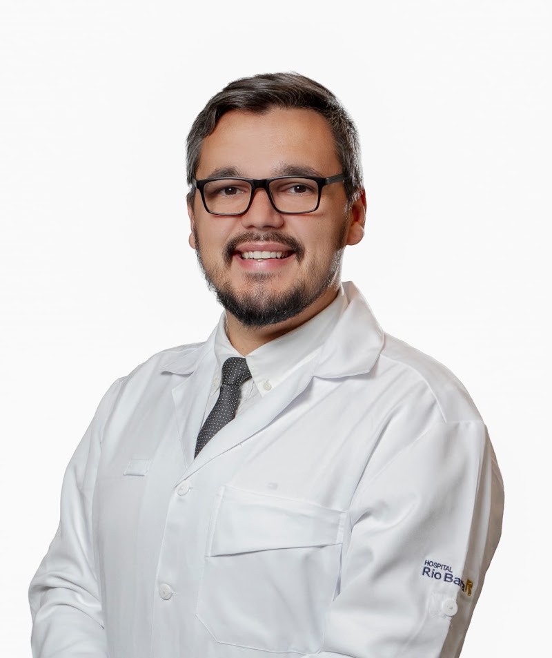 Dr. Rafael Meira Pimentel - Bucomaxilo Adulto E Pediátrico / Clínica da Dor / DTM / Estomatologia / Ortognática