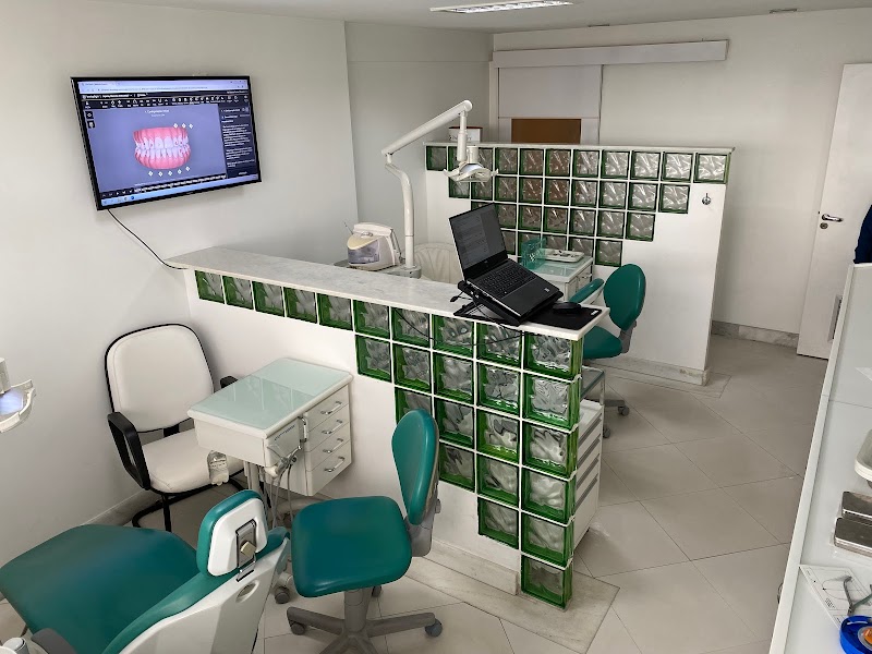 Ortodontista Dr. Olegario Bastos - foto 2