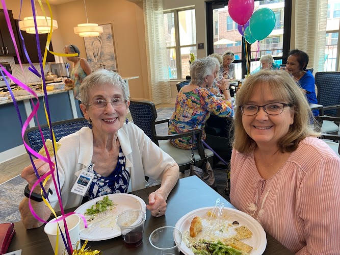 Twin Rivers at Collin Creek