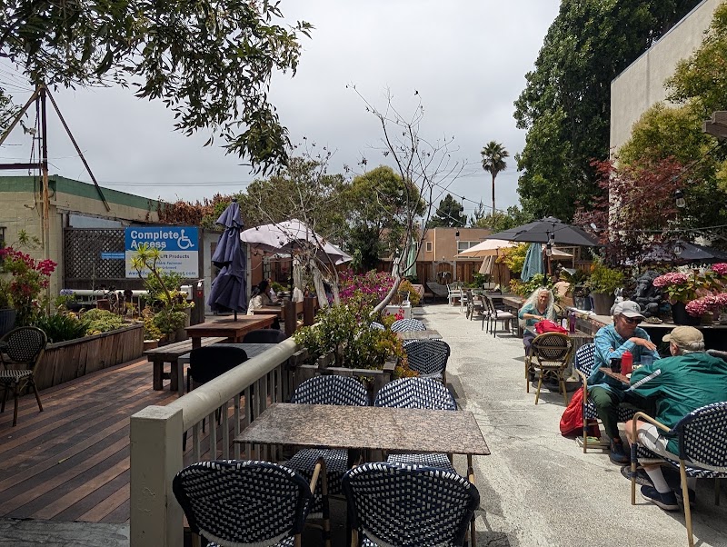 Cafe Leila photo 3