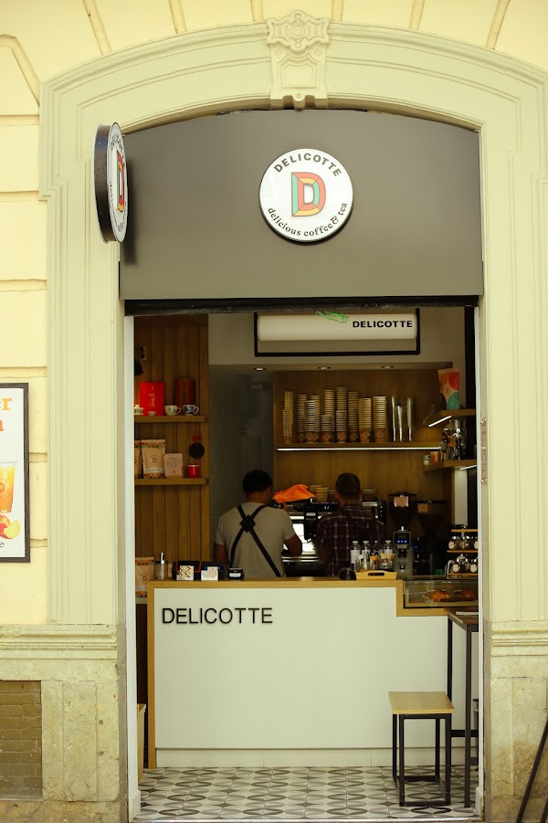 Delicotte Specialty Coffee & Tea 1