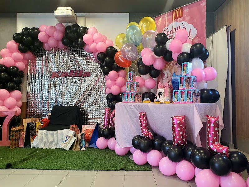 McDonald's Cayetano Blvd