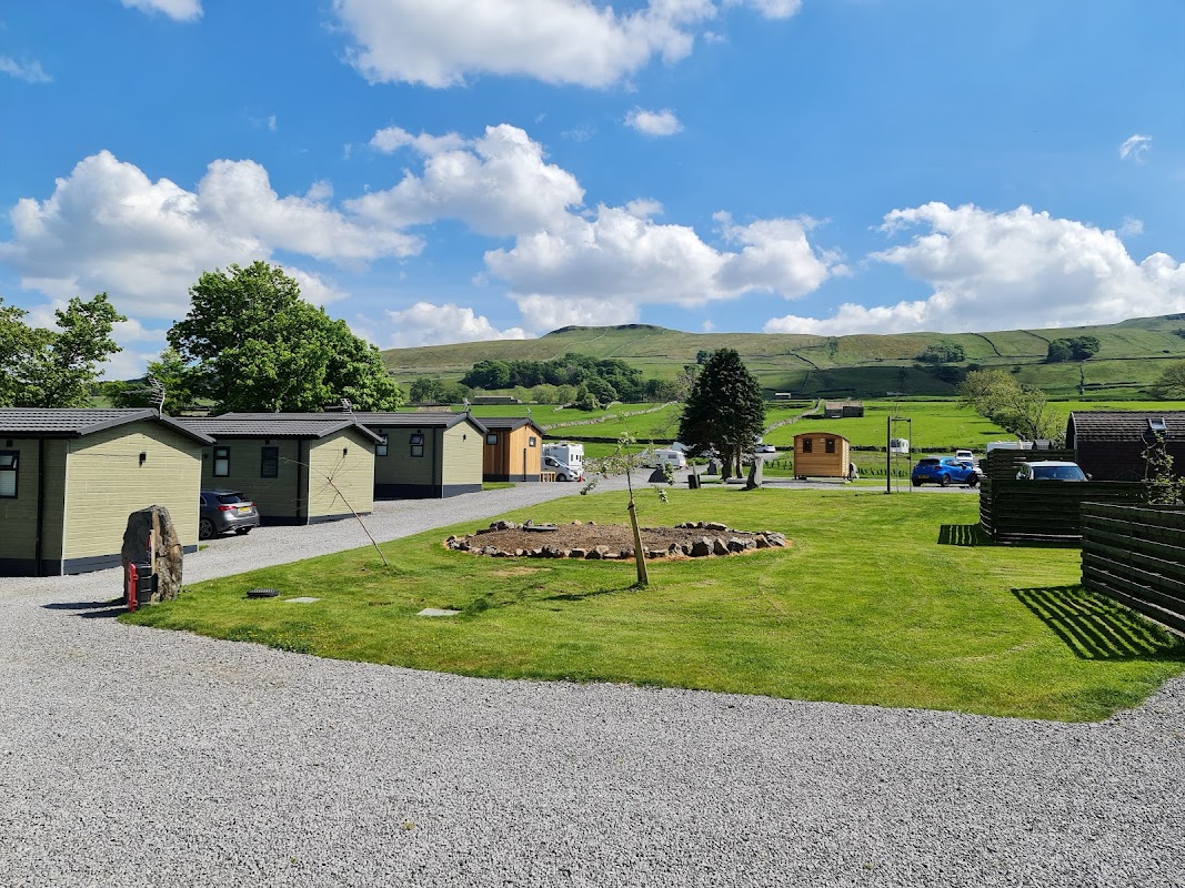 Bainbridge Ings Caravan & Campsite
