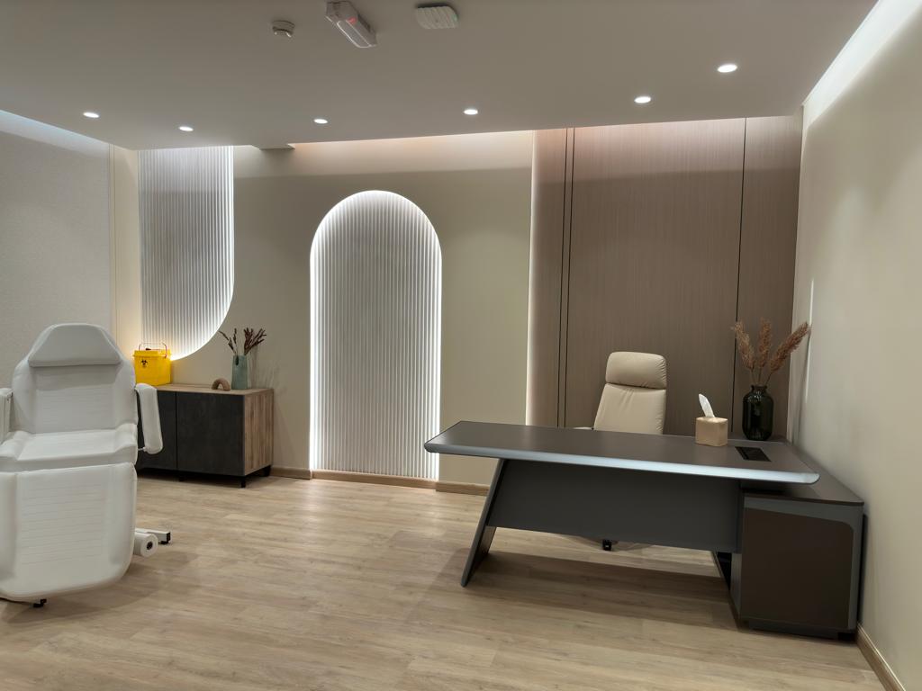 Delia Clinic 3