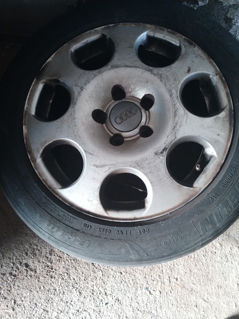 Garaje Taller Enrique photo 1