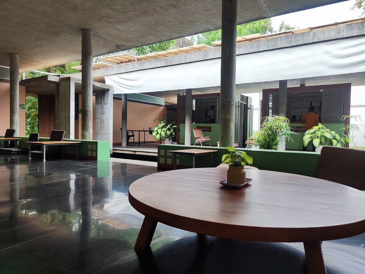 Verite Vegan Cafe (Taste of Yoga)