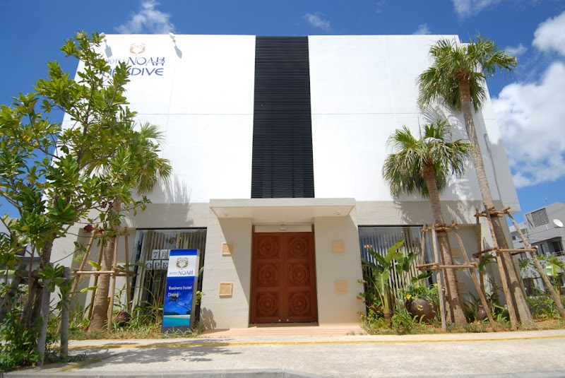 Hotel Noah