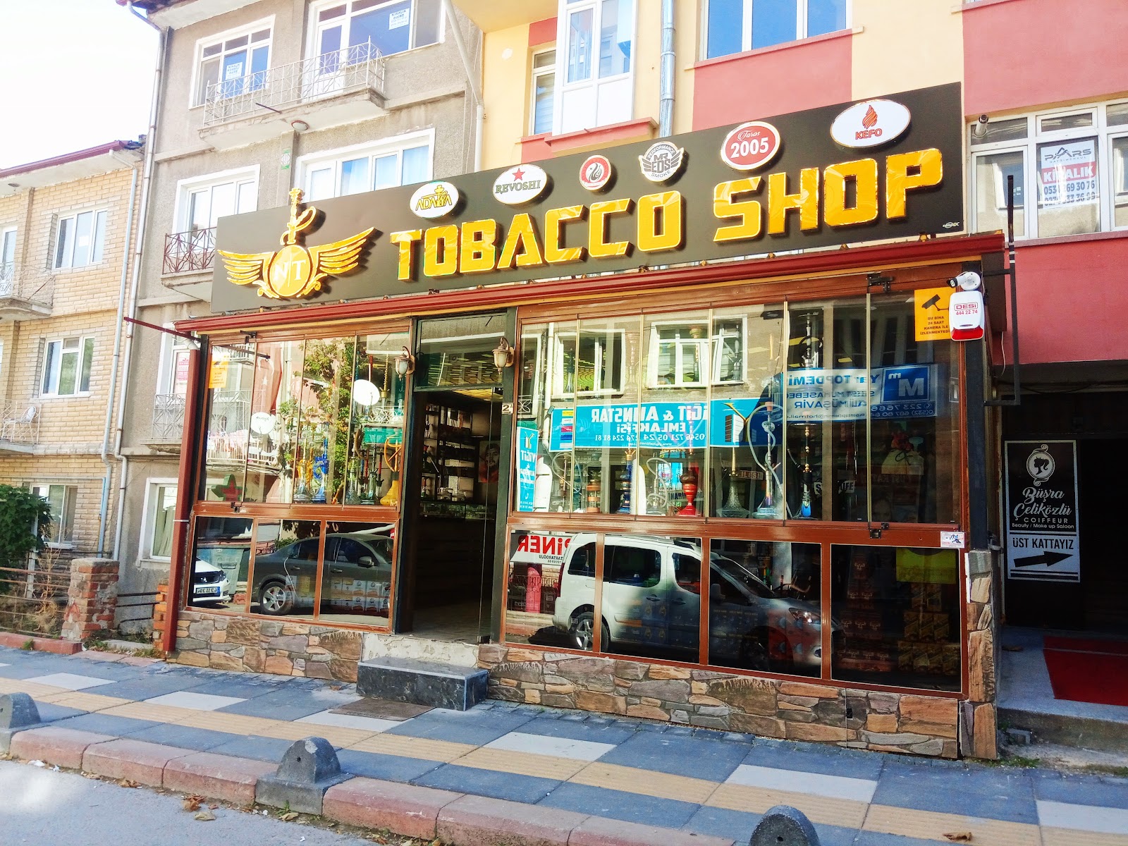 NT TOBACCO SHOP mekanı