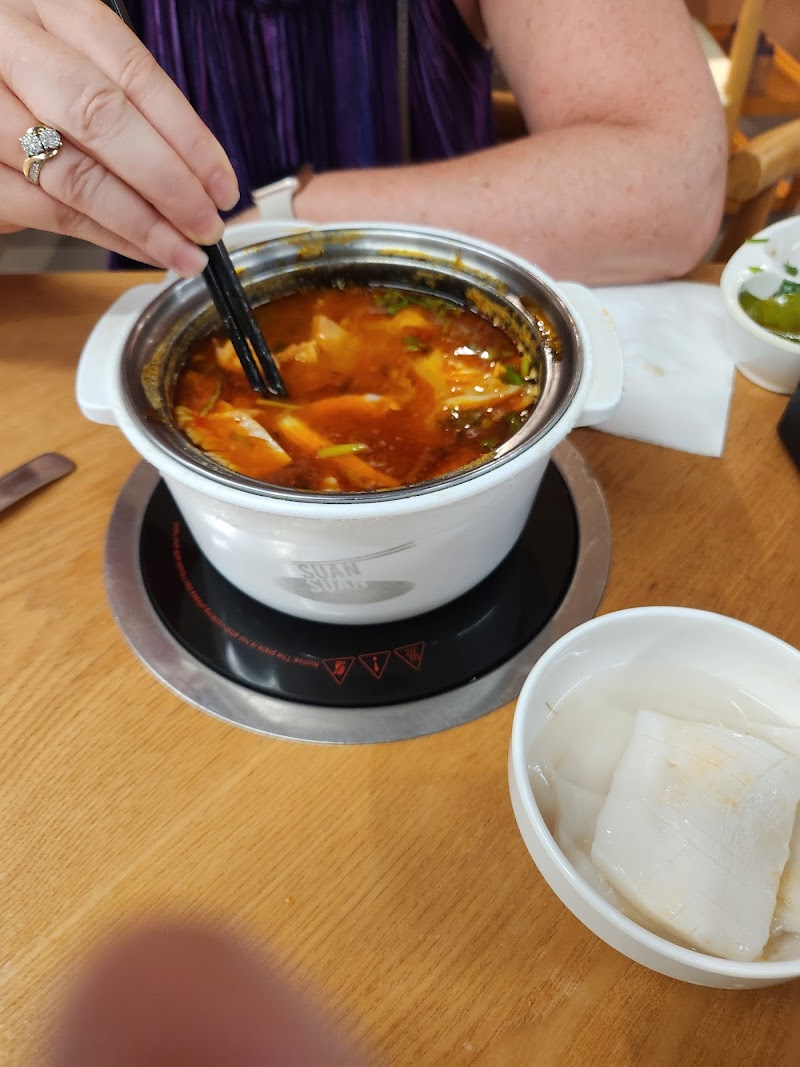 Suan Suan 涮涮牛羊 photo 10