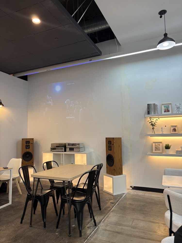 Leaf & Cloud Matcha Cafe - Photo 5