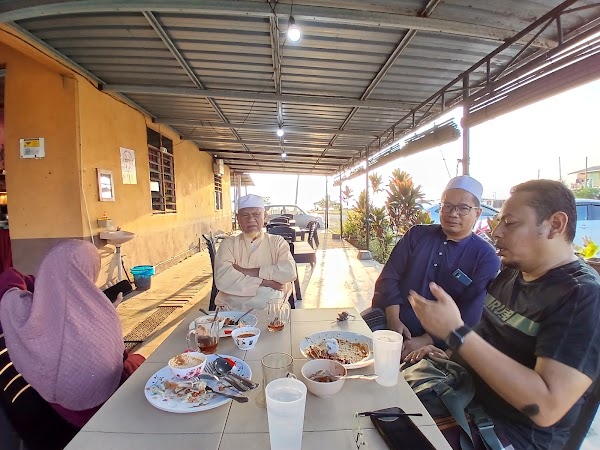 Kedai Nasi Dagang Kak Nani