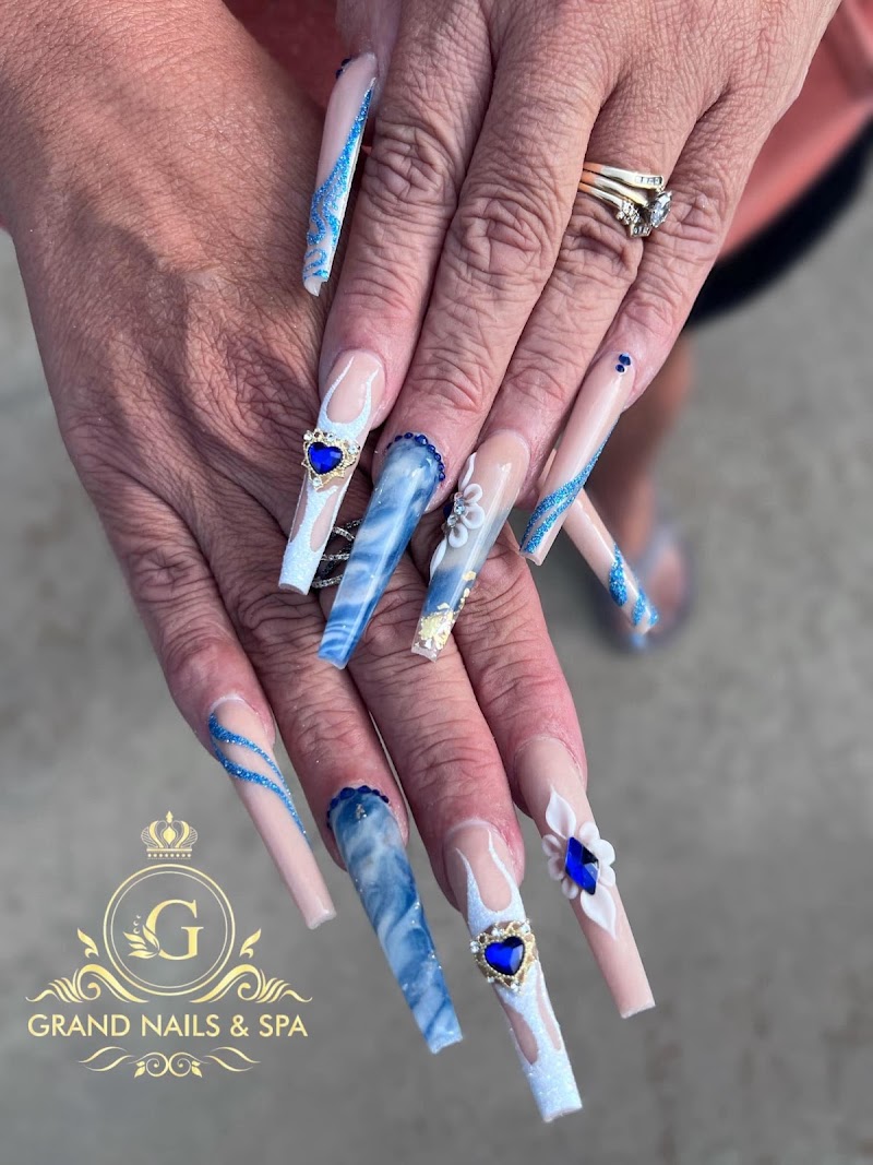 Grand Nails And Spa