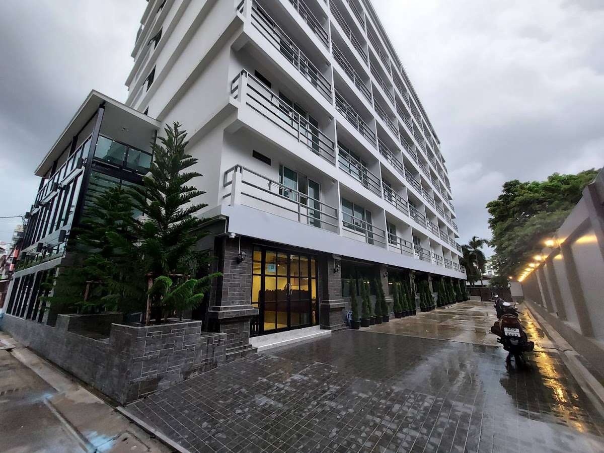 The RYHHTON Residence - Private Estate -