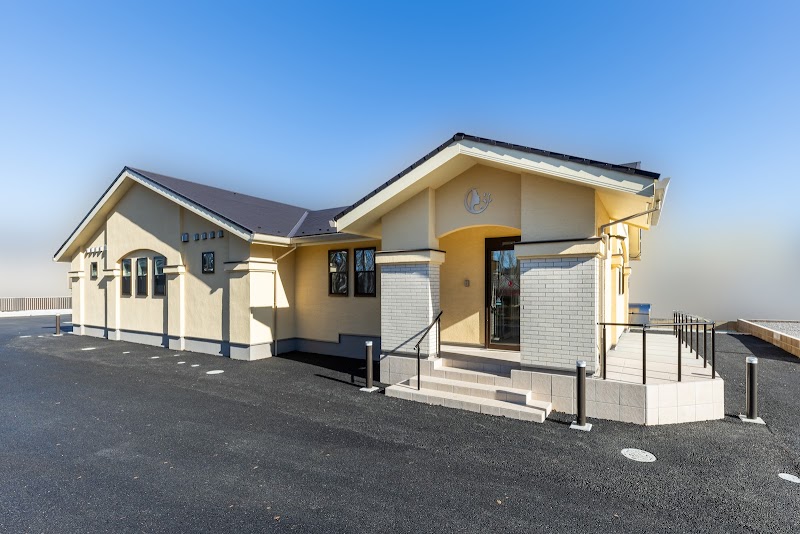 あすくレディスクリニックの外観