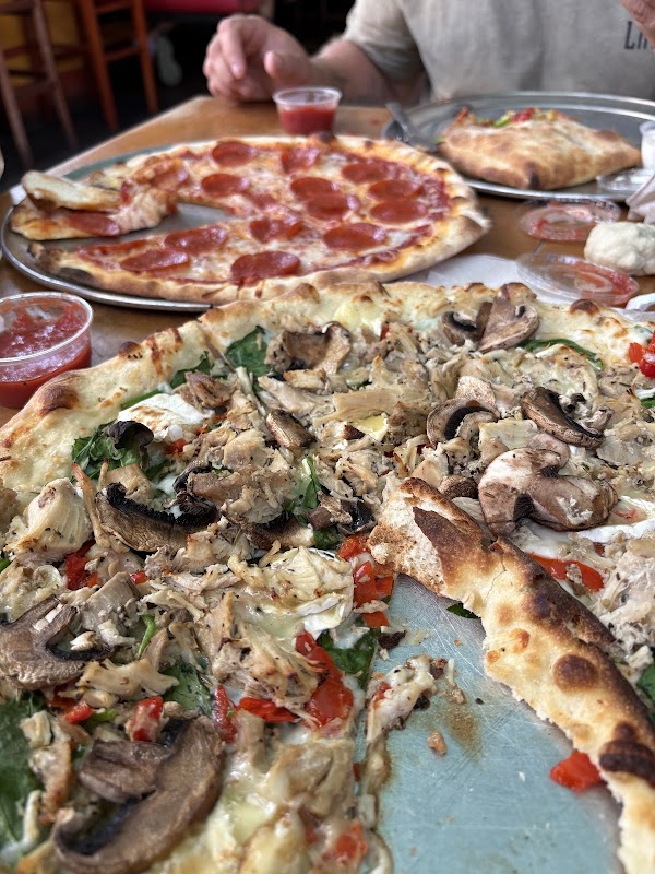 D'Allesandro's Pizza photo 4