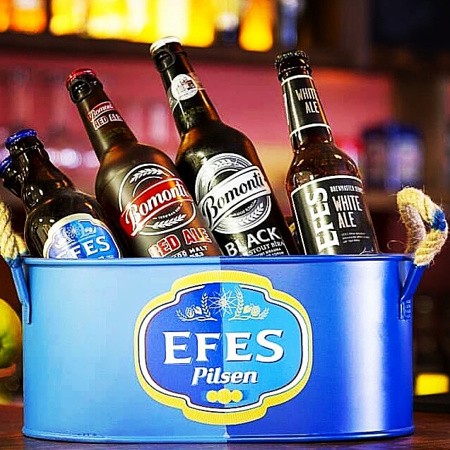 ES CAFE mekanı