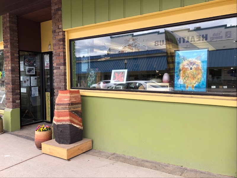 Vessel Gallery And Clay Studio