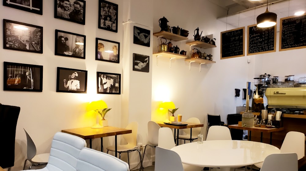 Bohemian House of Espresso + Chai fotoğraf 1