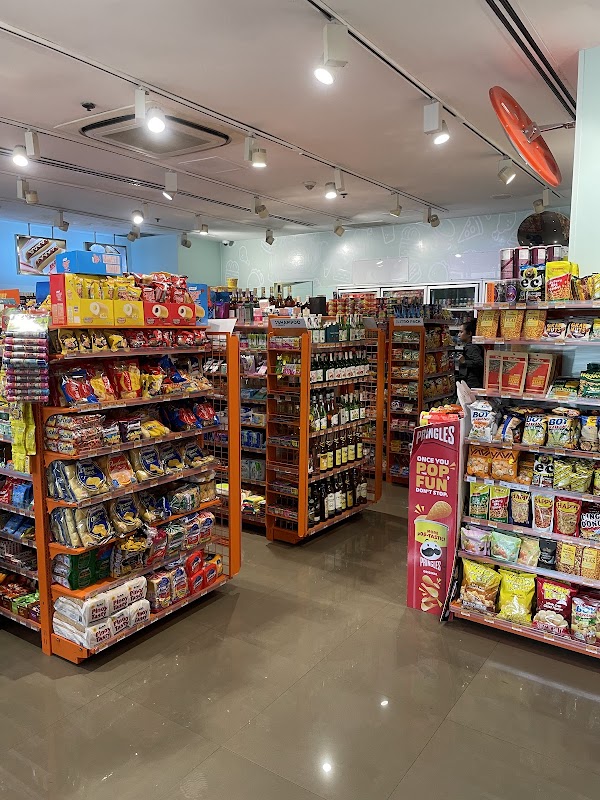 7-Eleven Science Hub