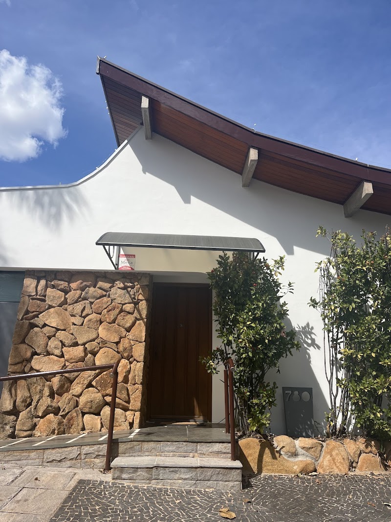 Dra Celina Almendra | Dentista especialista em Canal e Ortodontia - foto 3