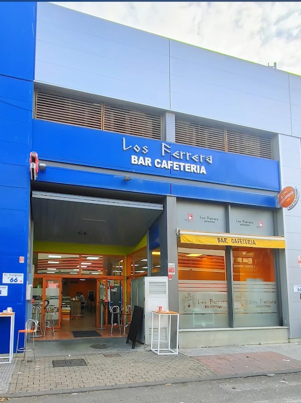 Bar Cafetería Los Ferrera