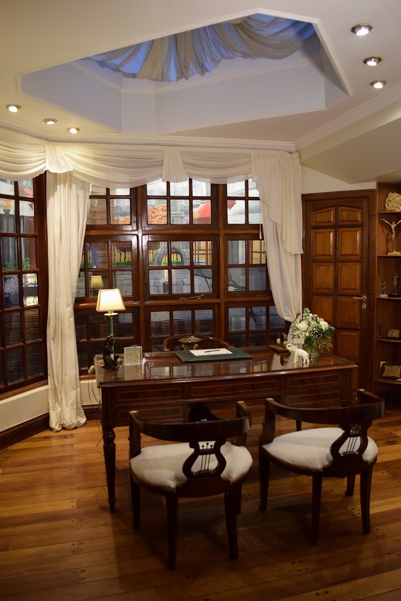 Gallery 3