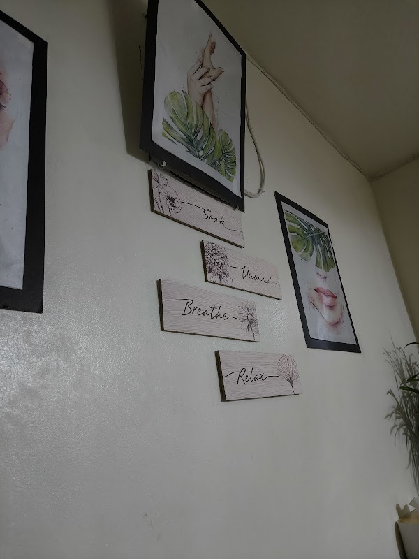 Healing Hands Massage & Spa
