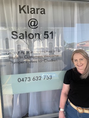 Klara at Salon 51 photo 2