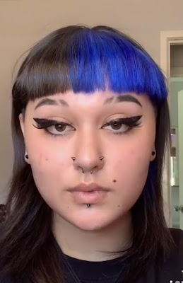 Headquarters HD photo 3