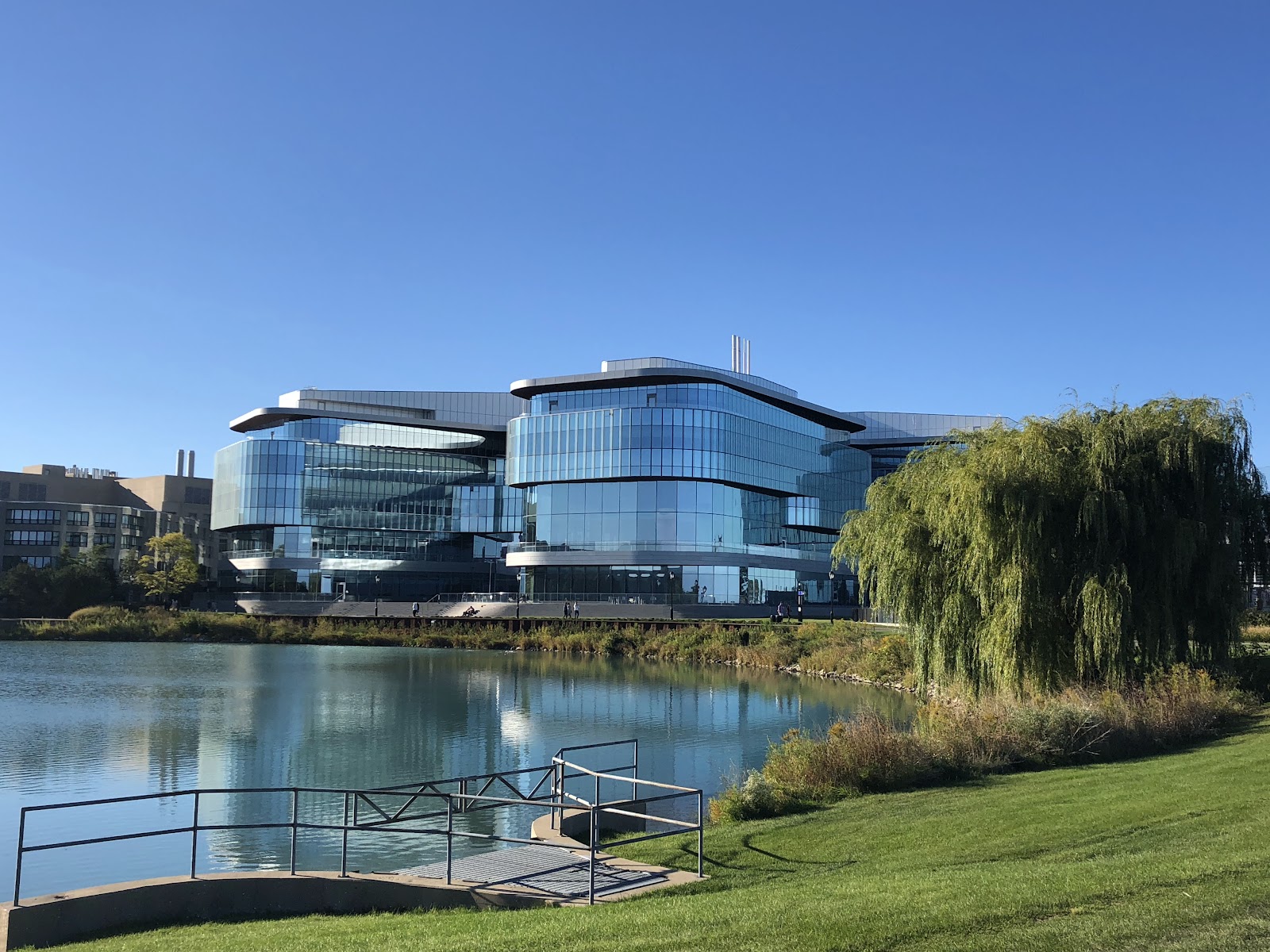 ノースウェスタン大学（Northwestern University）（Evanston、イリノイ州）