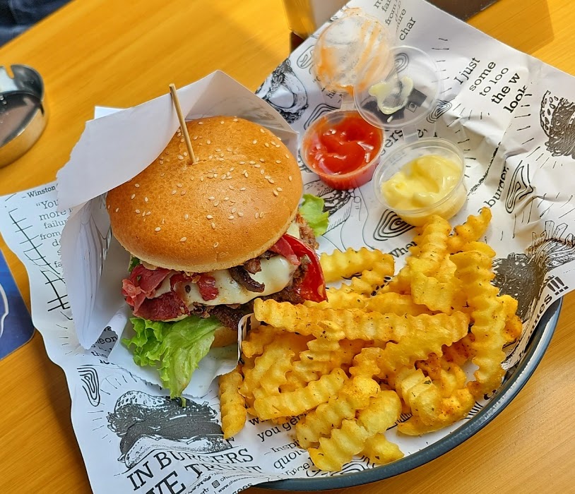 Ohannes Burger Manisa 2 fotoğraf 1