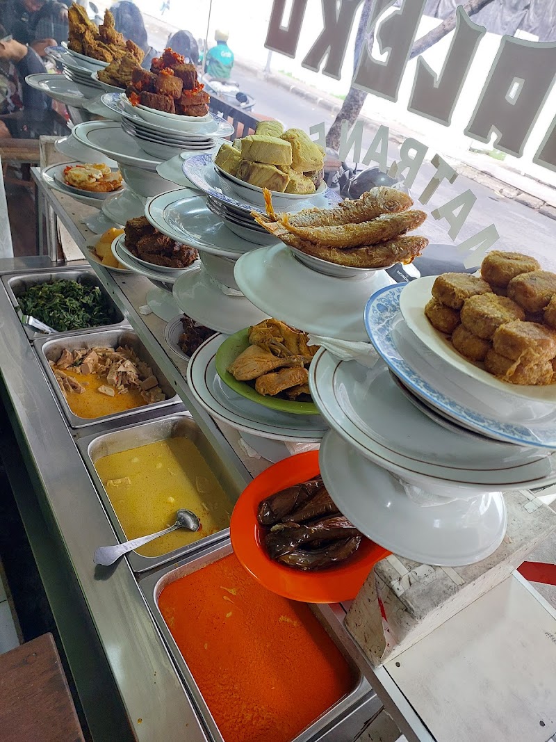 Nasi Padang Muslim Restro N Kelapa Muda photo 5