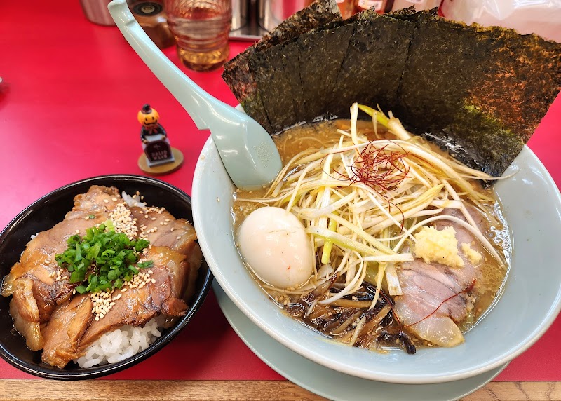 ラーメン山岡家 福岡松島店 写真2