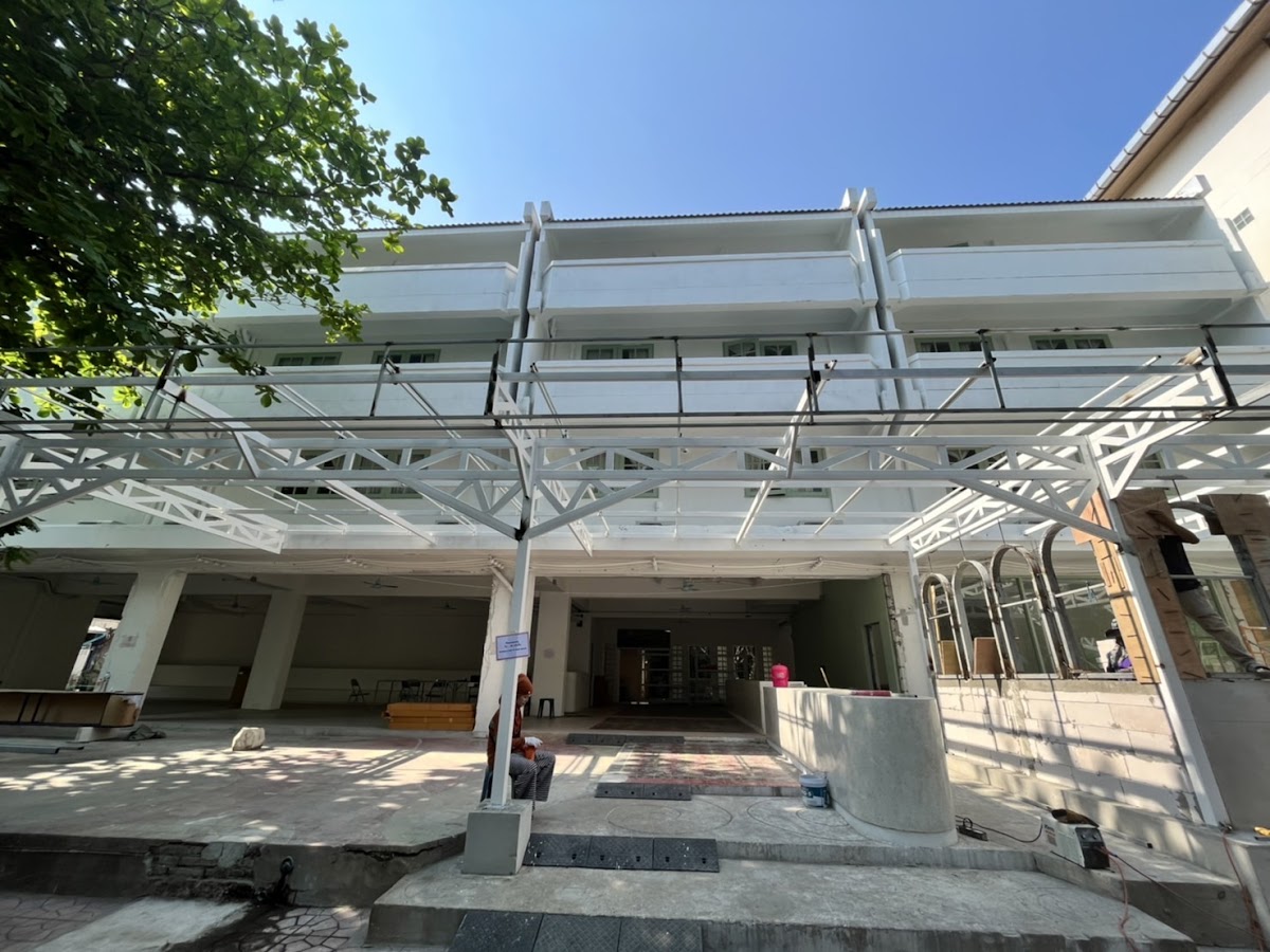 The Greens Boutique Hotel โรงแรมใหม่ตึกขาวหน้าต่างเขียว ใกล้ข้าวสาร