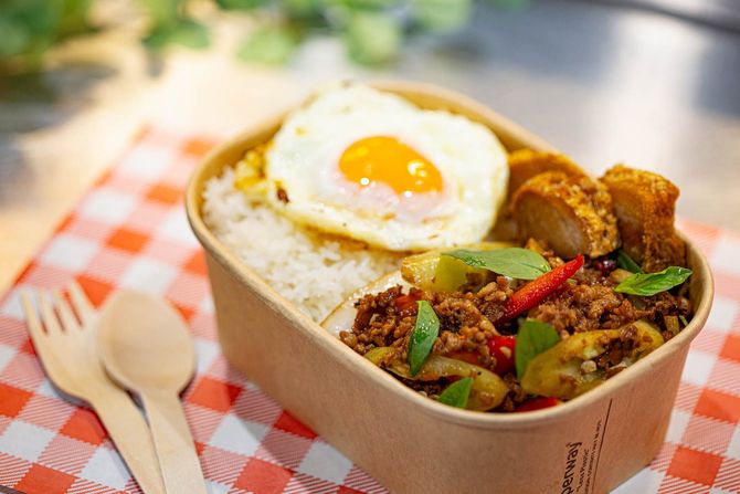 La Ros Dee - Spanish & Thai photo 1