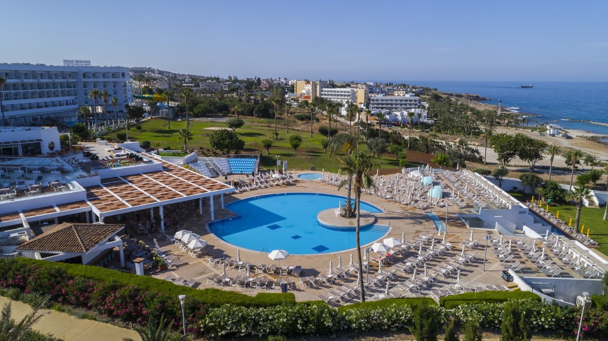 Leonardo Laura Beach & Splash Resort, dog-friendly hotel in Cyprus