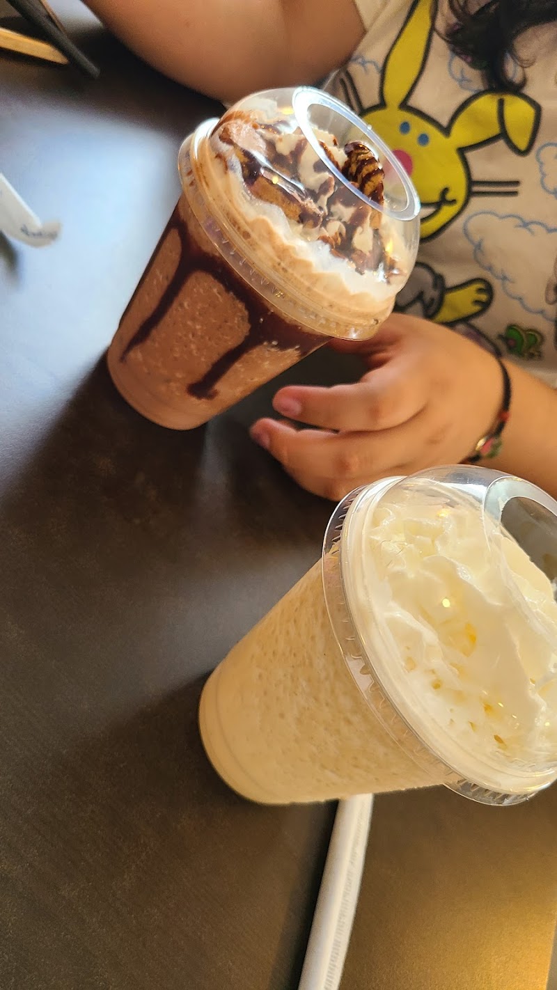 Cielo Rojo Coffee & Bakery photo 2