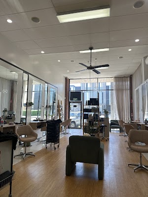 Aurum salon hair and beauty photo 2