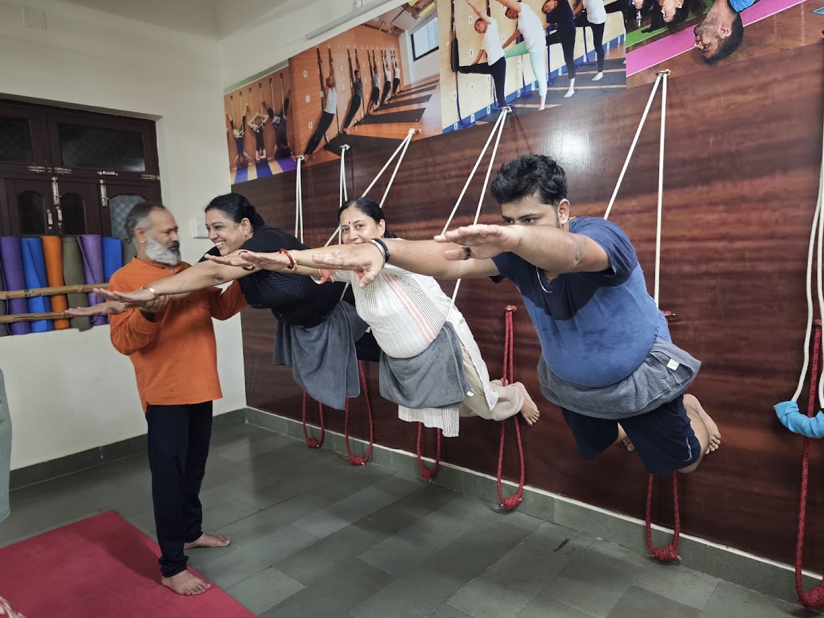 Chaitanya Yoga Kendra , kriya yog