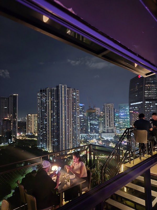 O2 Rooftop Bar