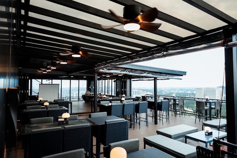 O2 Rooftop Bar