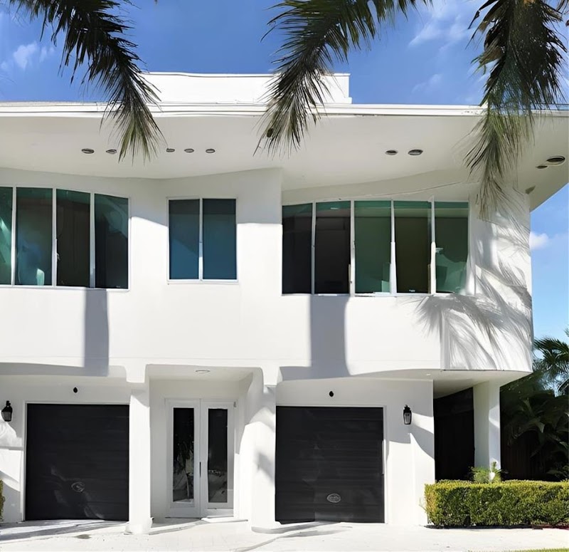 Florida Hurricane Protection Corp - General Contractor in Miami