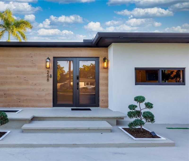 Florida Hurricane Protection Corp - General Contractor in Miami