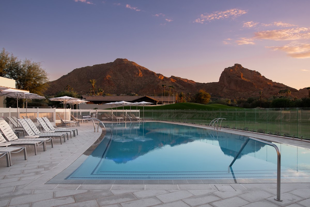 Mountain Shadows Resort Scottsdale, dog-friendly hotel, photo 2