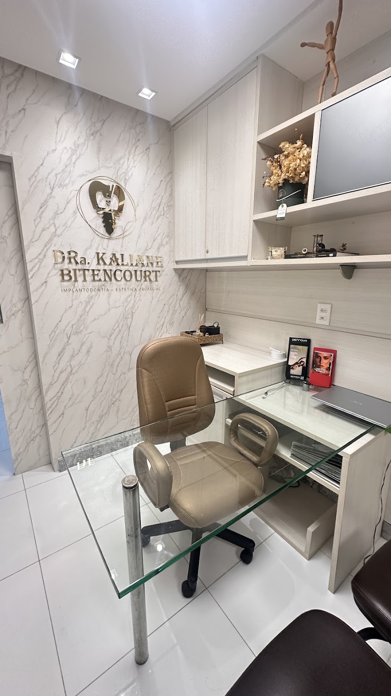 Dra Kaliane Bitencourt | Implante Dentário | Cirurgiã Dentista - foto 2
