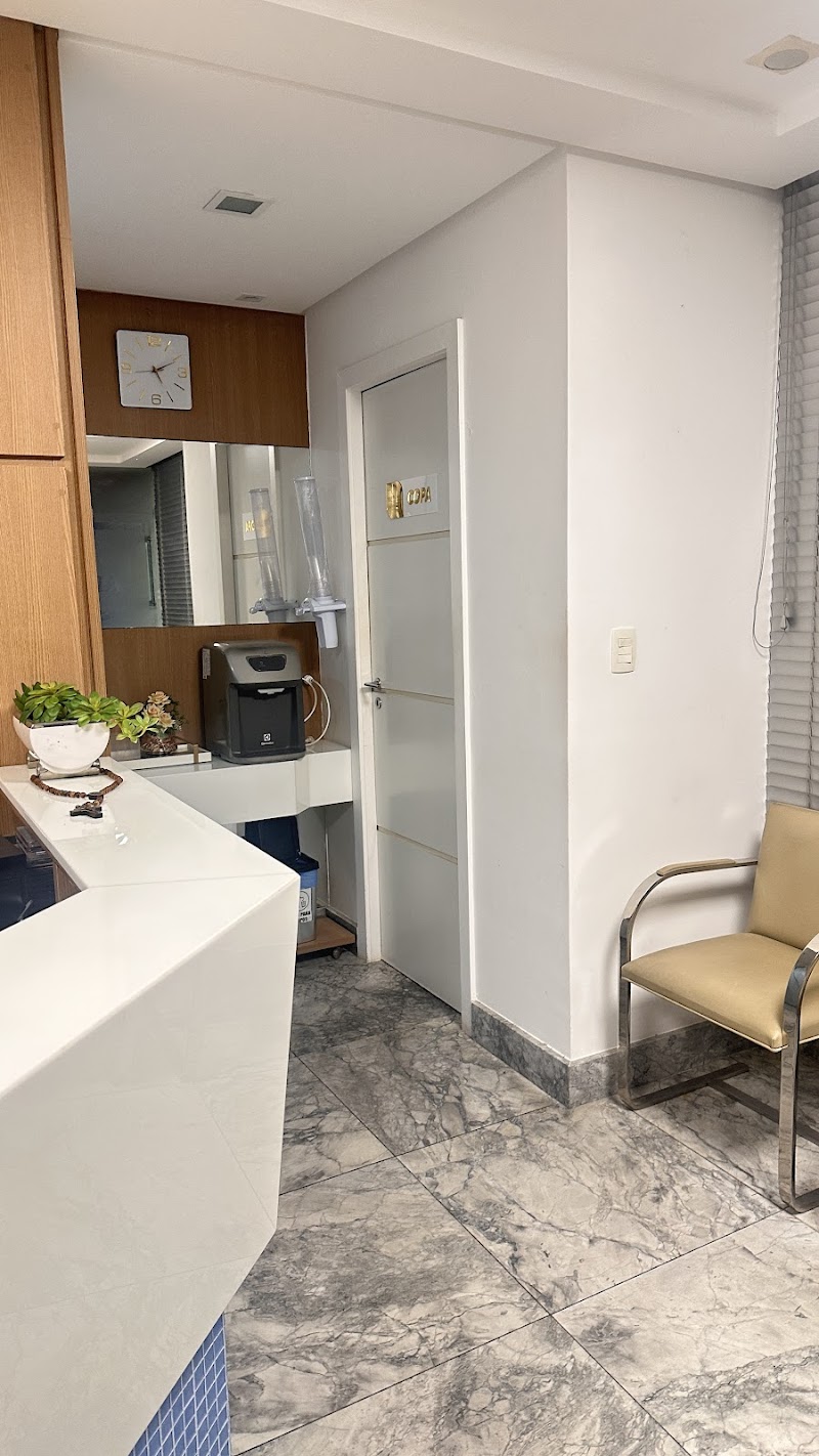 Dra Kaliane Bitencourt | Implante Dentário | Cirurgiã Dentista - foto 5